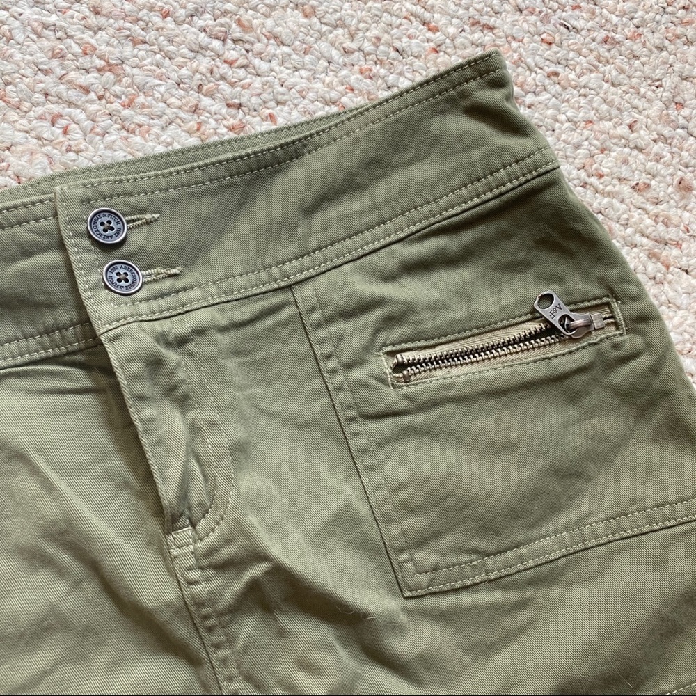 A&F Mini Skirt - Picture 2 of 4